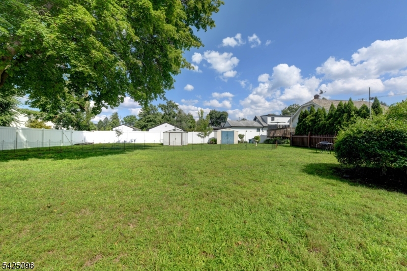 22 Jacksonville Road Pequannock, NJ 07444 - Photo 30 of 35 Gallery Image 30