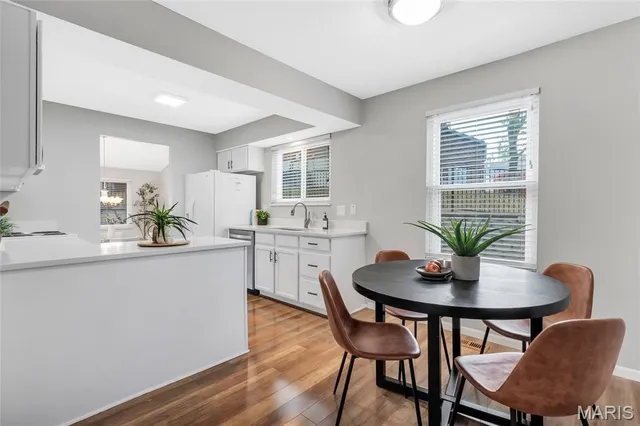 $269,900 | 2330 Seven Pines Drive, St. Louis, MO 63146