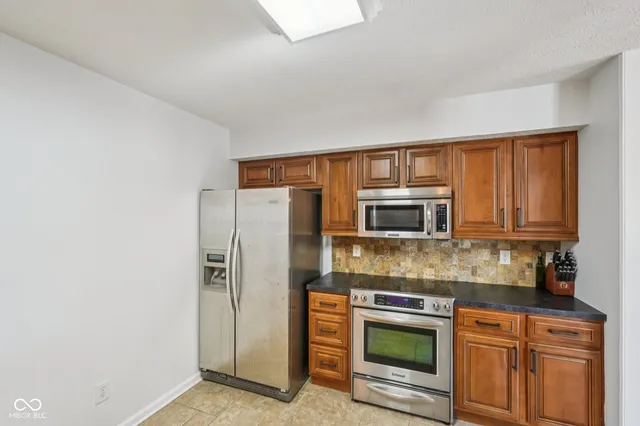 $369,000 | 16590 Greensboro Drive, Westfield, IN 46074