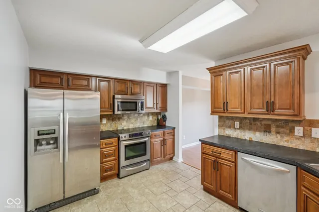 $369,000 | 16590 Greensboro Drive, Westfield, IN 46074