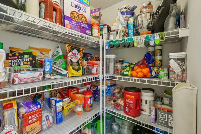 $369,000 | 16590 Greensboro Drive, Westfield, IN 46074