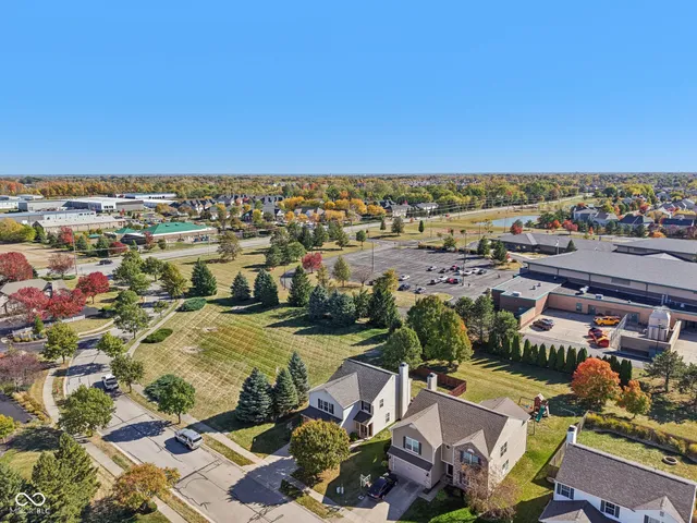 $369,000 | 16590 Greensboro Drive, Westfield, IN 46074