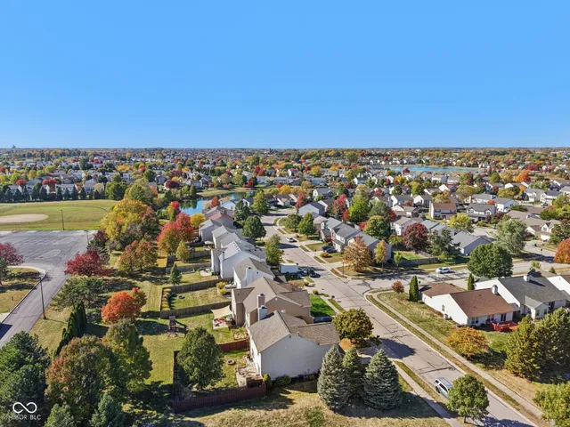 $369,000 | 16590 Greensboro Drive, Westfield, IN 46074