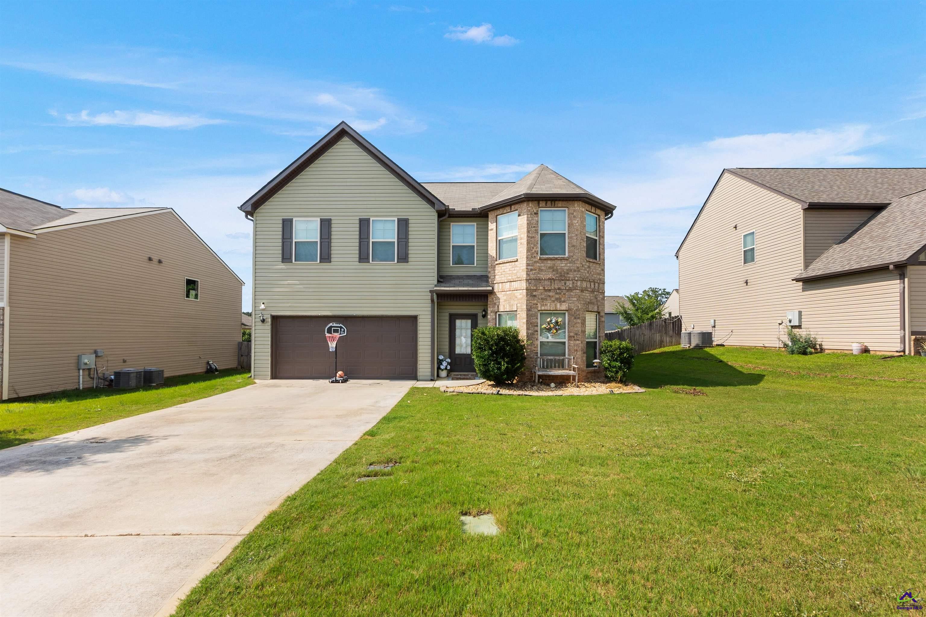 212 Tyndall Way Perry, GA 31069 - Photo 2 of 59 Gallery Image 2