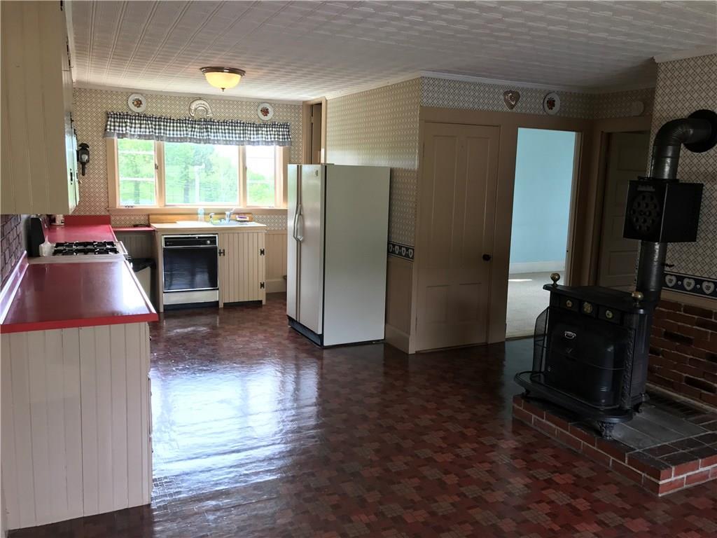 584 Wiswell Road Holden, ME 04429 - Photo 12 of 32 Photo