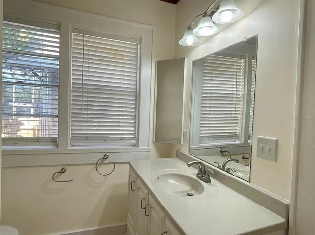 $4,300 | 903 South Bruce Street, Tampa, FL 33606