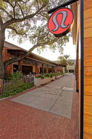 $4,300 | 903 South Bruce Street, Tampa, FL 33606