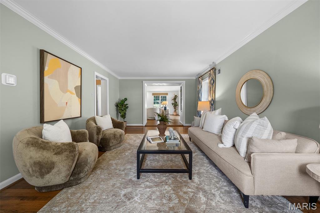 1289 Lay Road Ladue, MO 63124 - Photo 9 of 57 Gallery Image 9