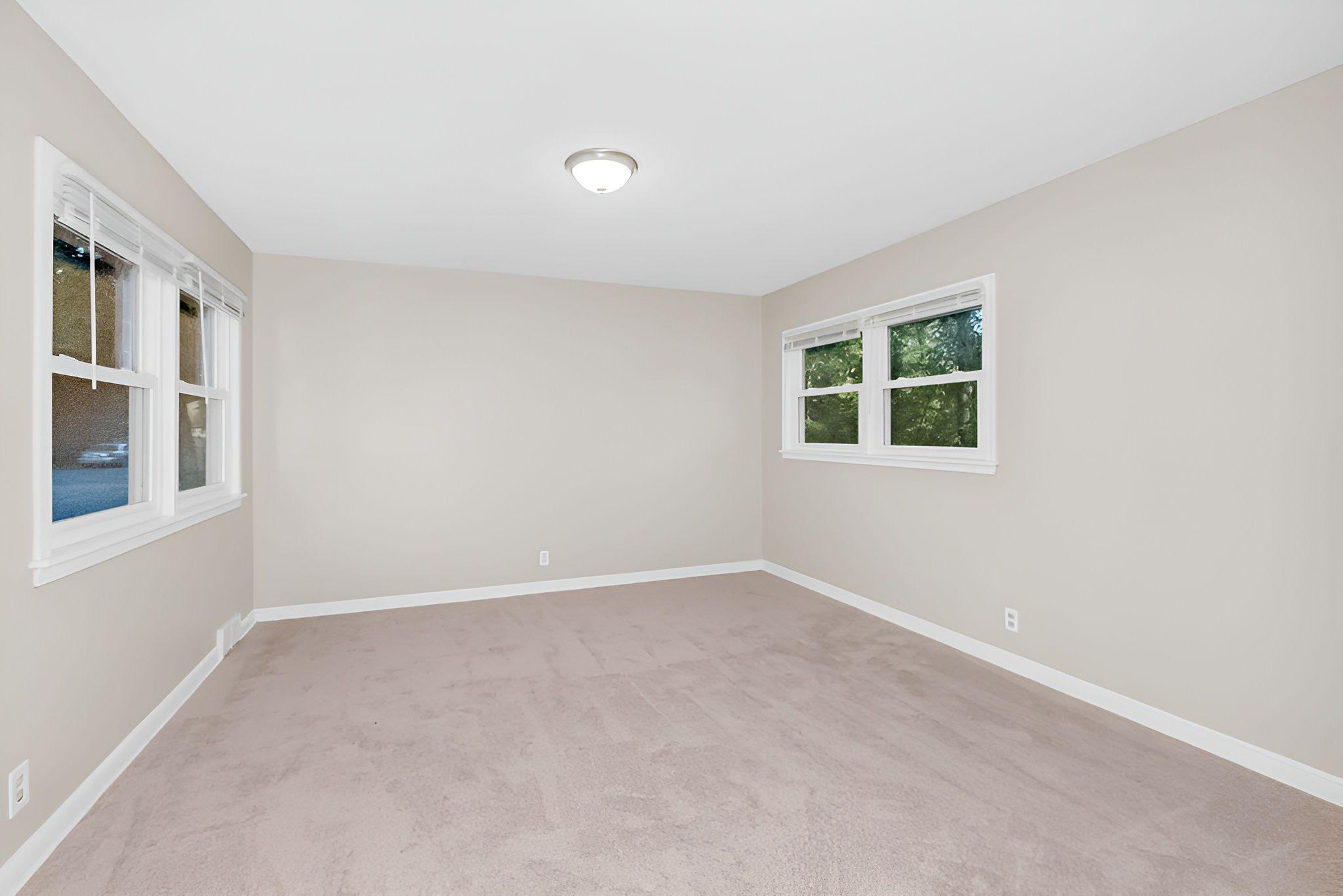 1925 Walsh Lane Mendota Heights, MN 55118 - Photo 12 of 35