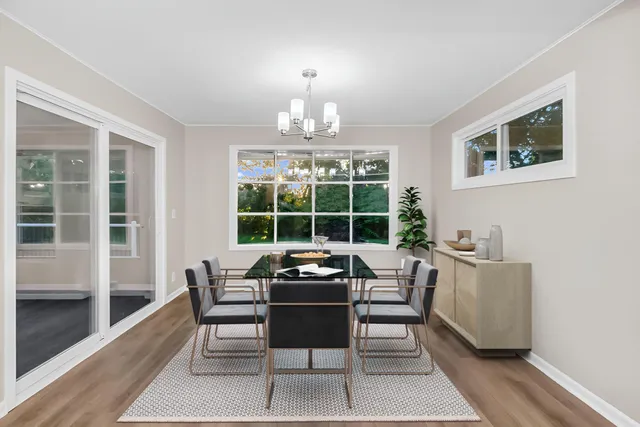 $529,900 | 1925 Walsh Lane, Mendota Heights, MN 55118