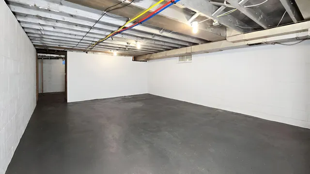 $529,900 | 1925 Walsh Lane, Mendota Heights, MN 55118