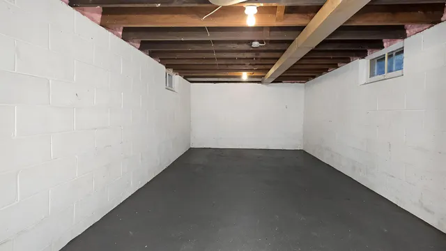 $529,900 | 1925 Walsh Lane, Mendota Heights, MN 55118