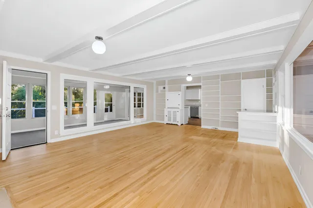 $529,900 | 1925 Walsh Lane, Mendota Heights, MN 55118