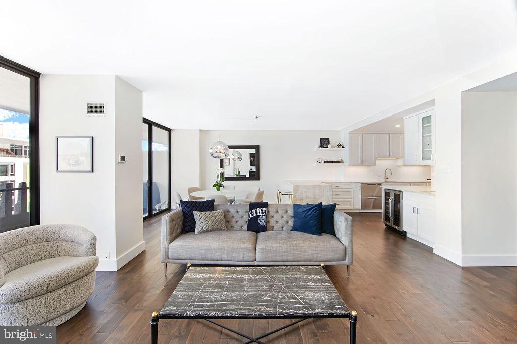 2700 Virginia Avenue Northwest, Unit 1109 Washington, DC 20037 - Photo 13 of 22 Living Area