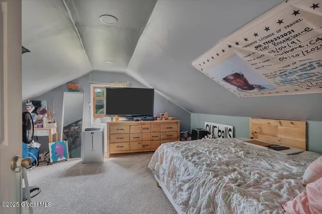 $599,900 | 3287 Highway 43, Sand Lake, NY 12018