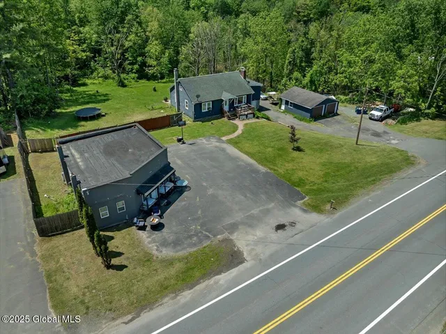 $599,900 | 3287 Highway 43, Sand Lake, NY 12018