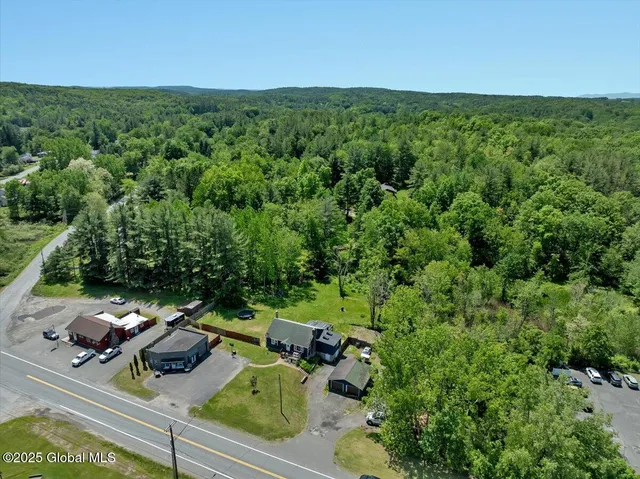 $599,900 | 3287 Highway 43, Sand Lake, NY 12018