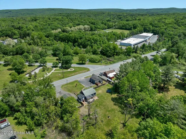 $599,900 | 3287 Highway 43, Sand Lake, NY 12018