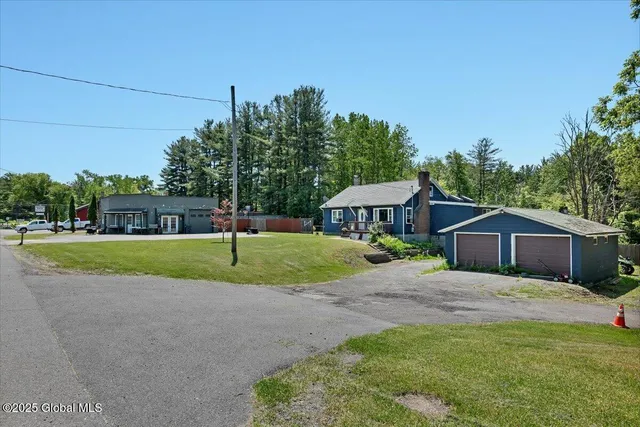 $599,900 | 3287 Highway 43, Sand Lake, NY 12018
