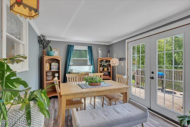 $599,900 | 3287 Highway 43, Sand Lake, NY 12018