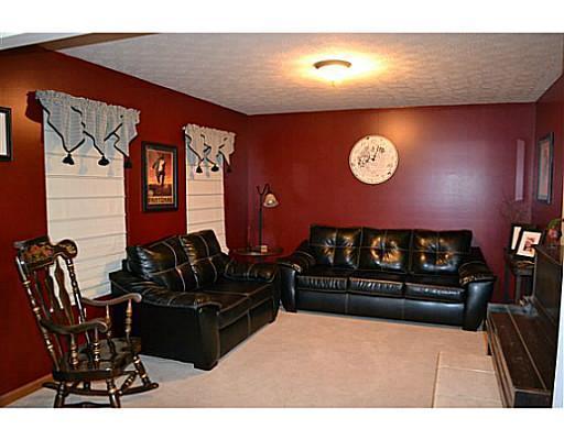 1325 Ryan Road Springfield, OH 45503 - Photo 2 of 25