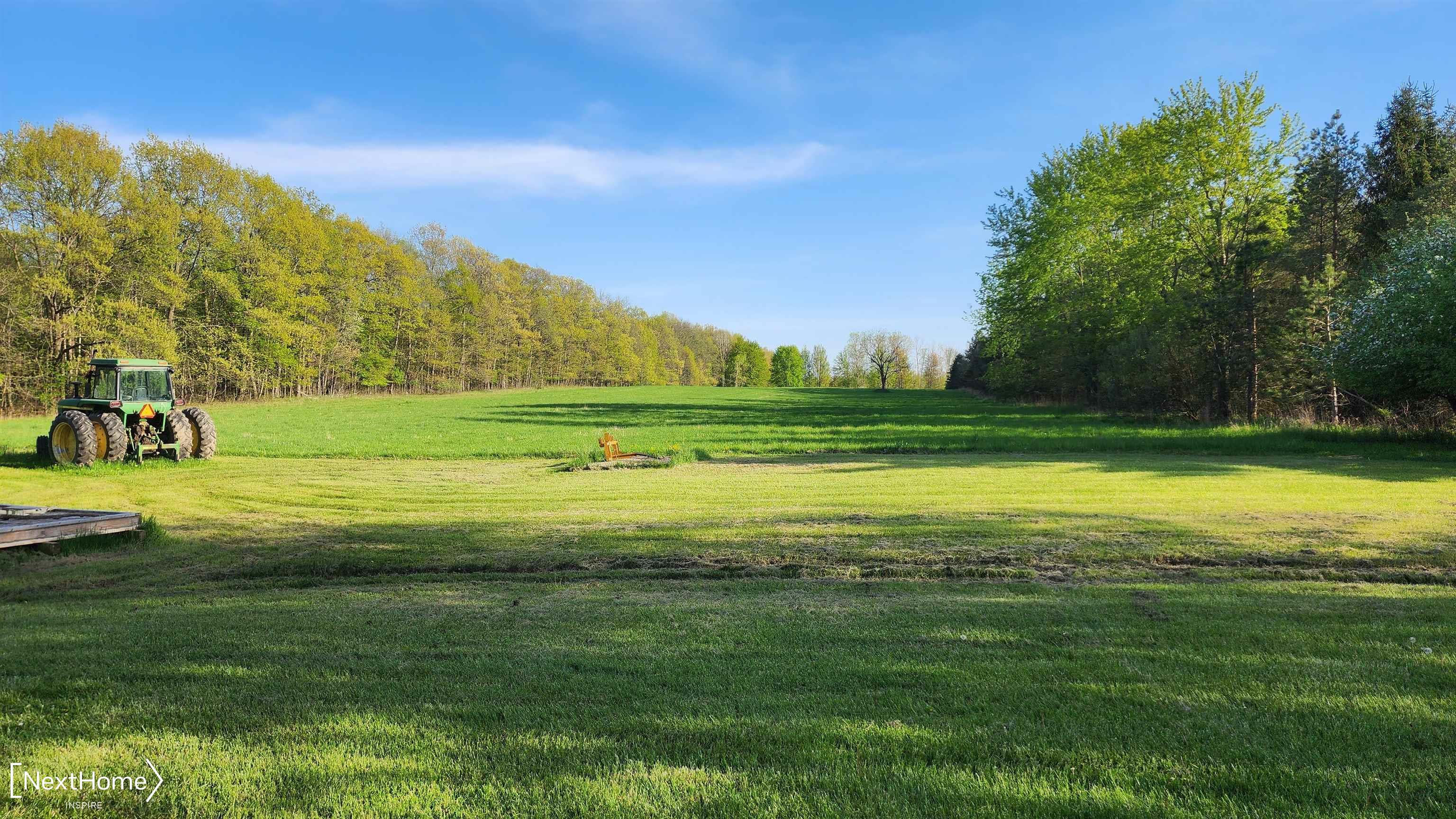 8285 Whitney Road Gaines, MI 48436 - Photo 14 of 17 50102264-13.JPG