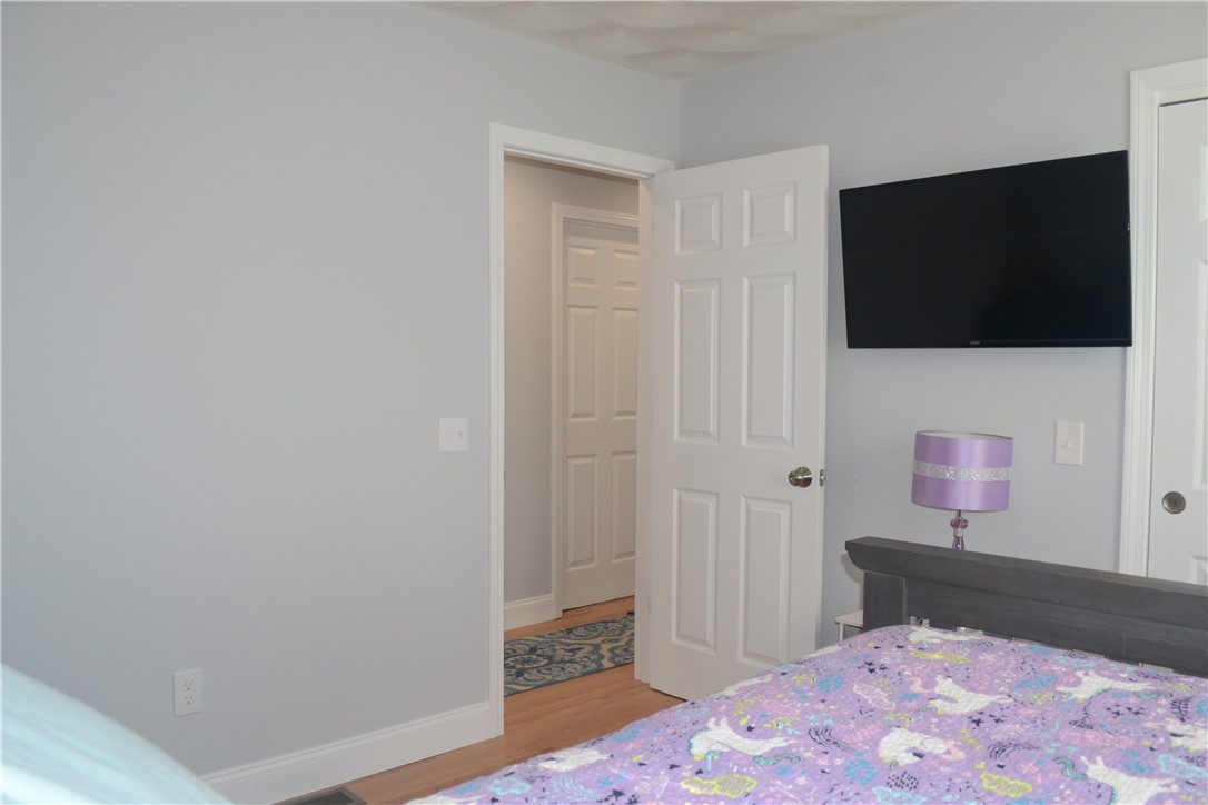 747 Toll Gate Road Warwick, RI 02886 - Photo 13 of 27 Gallery Image 13