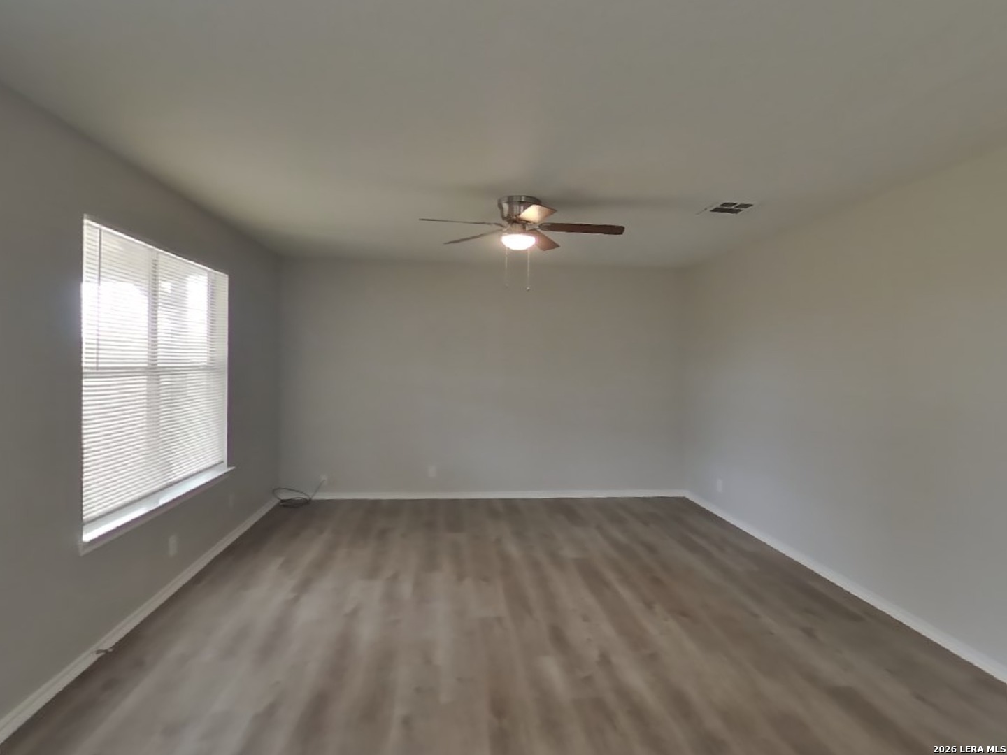 7306 Autumn Converse, TX 78109 - Photo 2 of 17