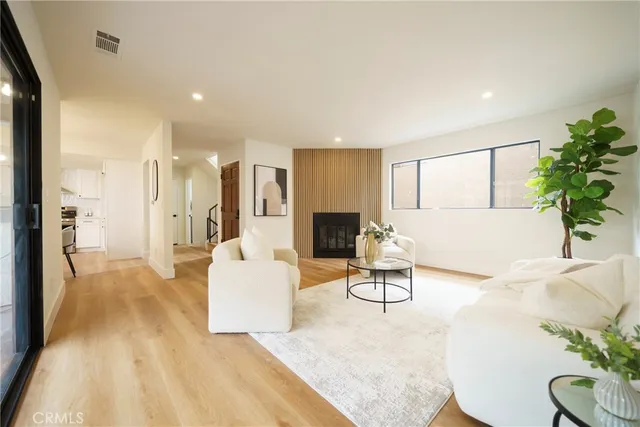 $4,000 | 14927 Condon Avenue, Unit 4, Lawndale, CA 90260