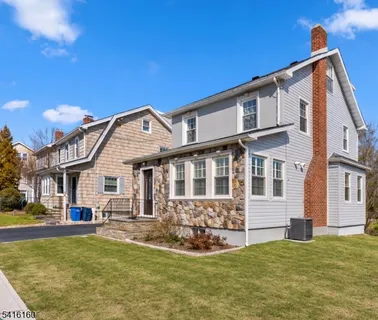$765,000 | 72 Valley Way, West Orange, NJ 07052