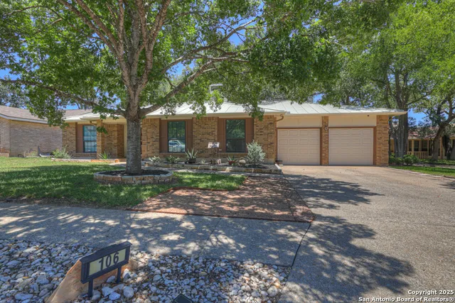 $324,800 | 106 Broken Spur, Universal City, TX 78148