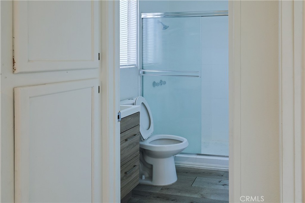 2214 West Wardlow Road Long Beach, CA 90810 - Photo 19 of 24 Gallery Image 19