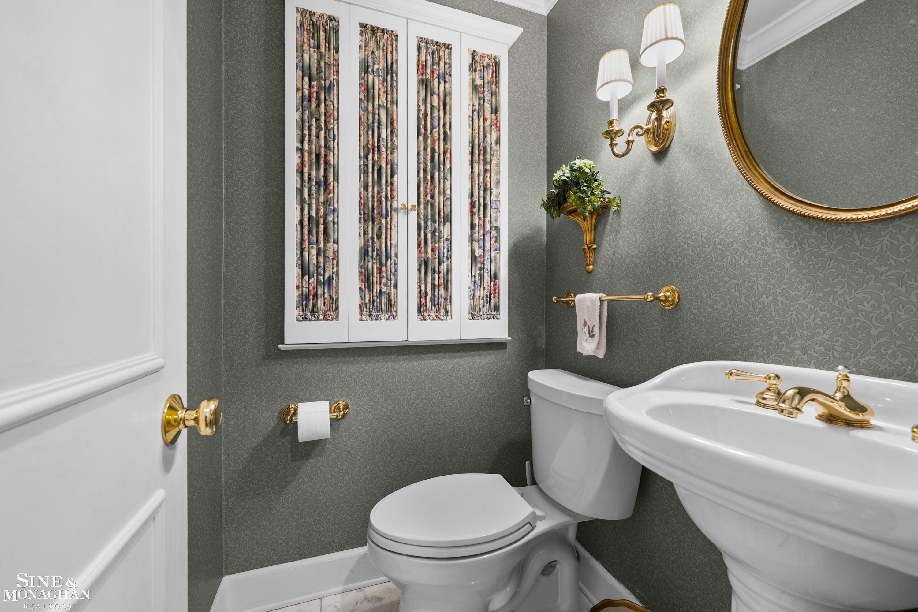 96 Moran Road Grosse Pointe Farms, MI 48236 - Photo 11 of 55 Gallery Image 11