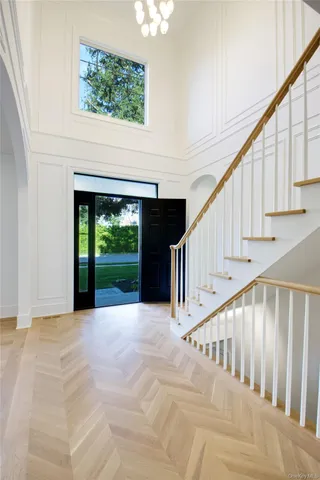 $2,850,000 | 225 Brixton Road, Garden City, NY 11530