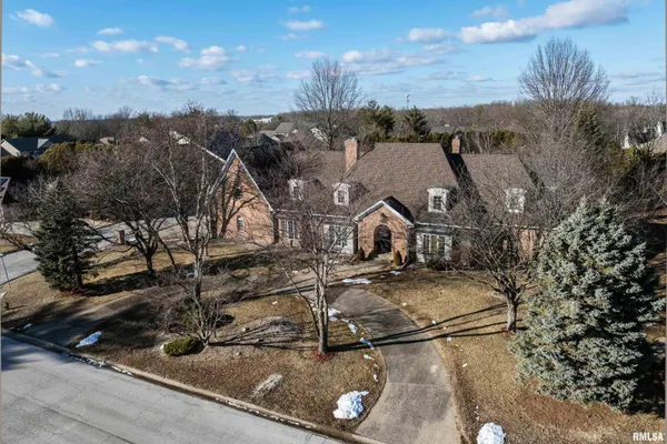 $545,000 | 4003 Marian Drive, Quincy, IL 62305