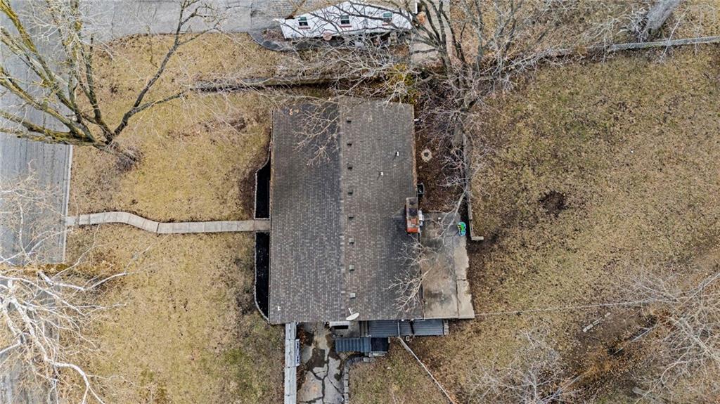 1920 North 29th Street St. Joseph, MO 64506 - Photo 4 of 37