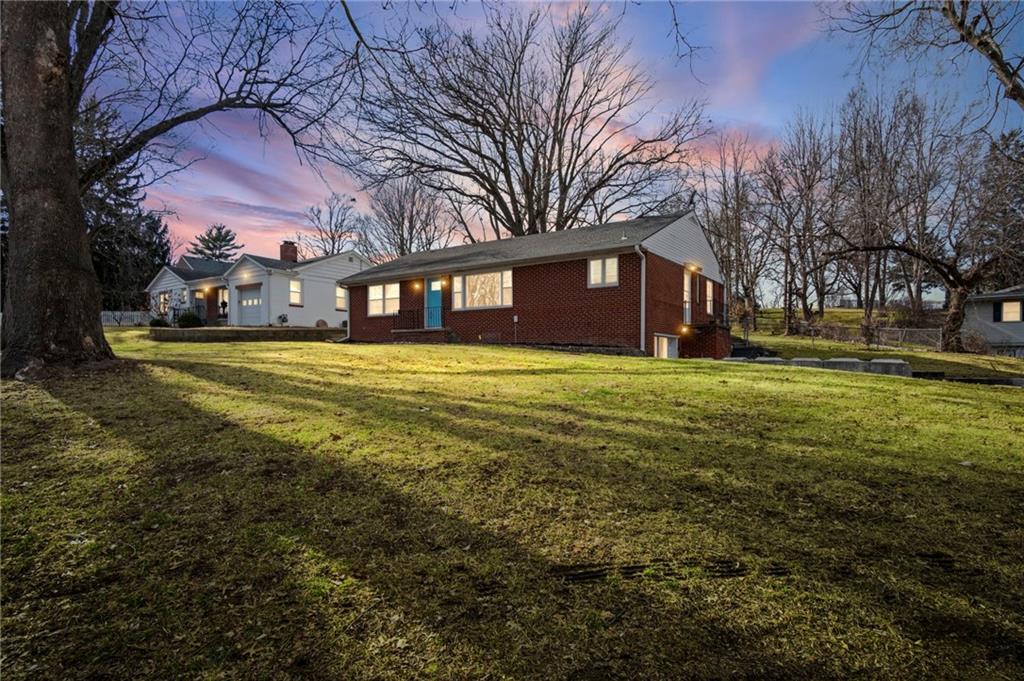 1920 North 29th Street St. Joseph, MO 64506 - Photo 5 of 37