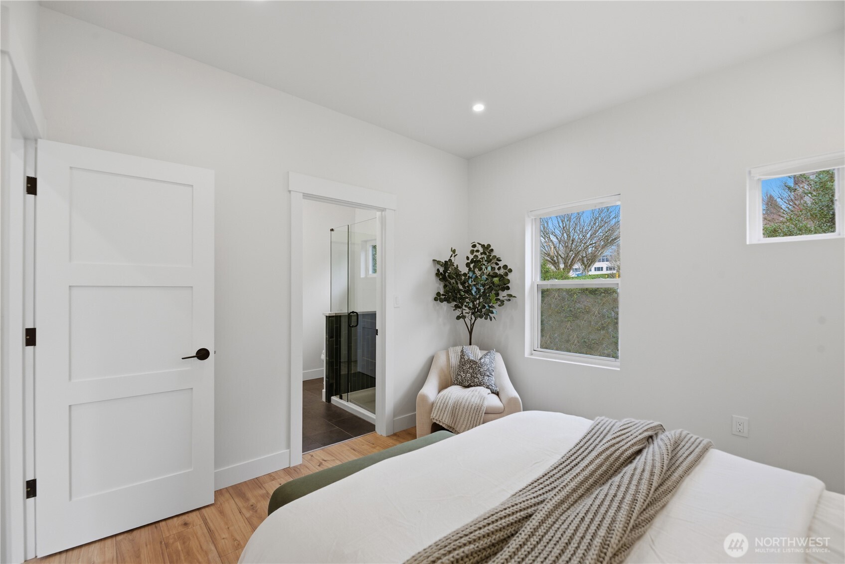 2623 Southwest Yancy Street Seattle, WA 98126 - Photo 15 of 30