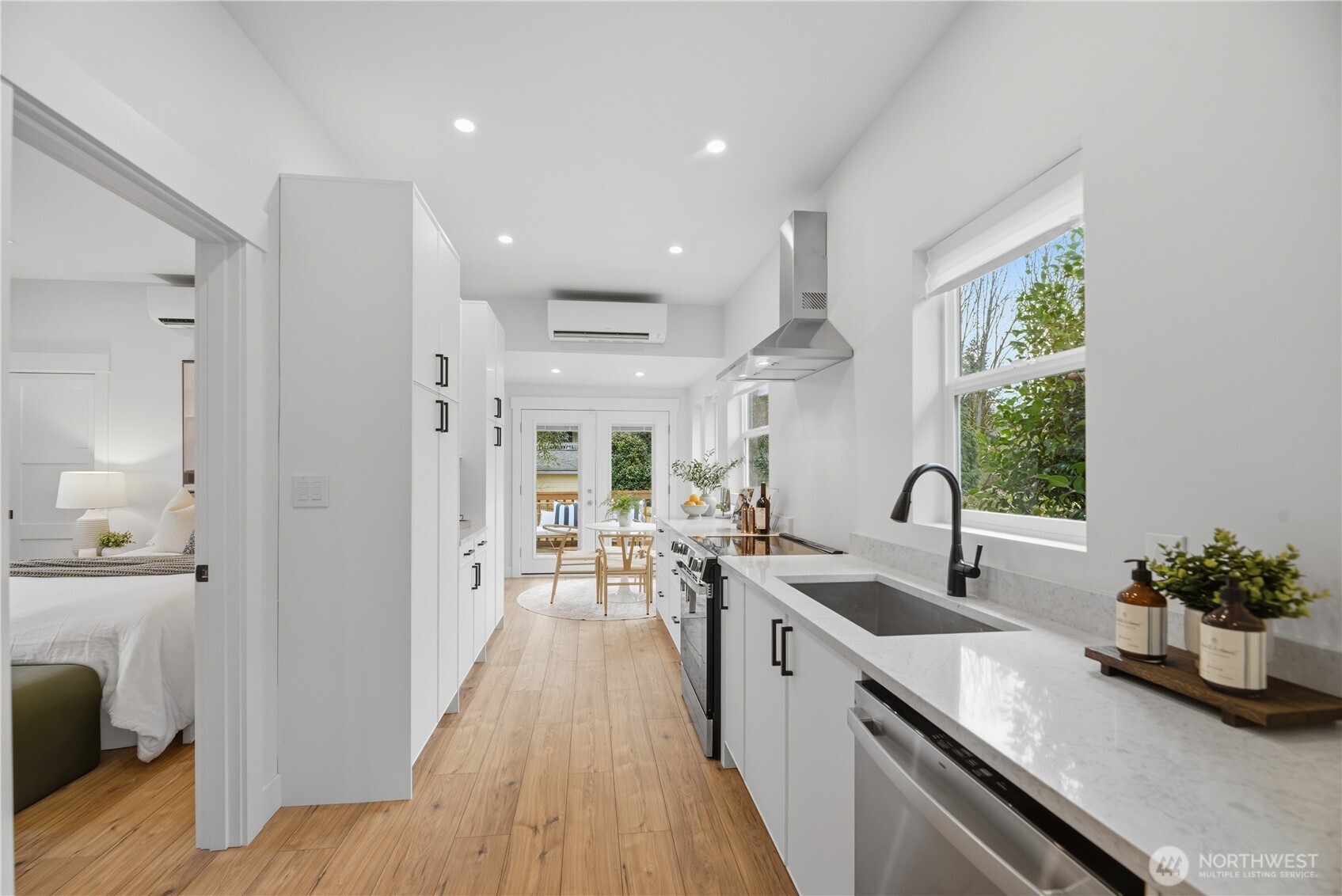 2623 Southwest Yancy Street Seattle, WA 98126 - Photo 6 of 30