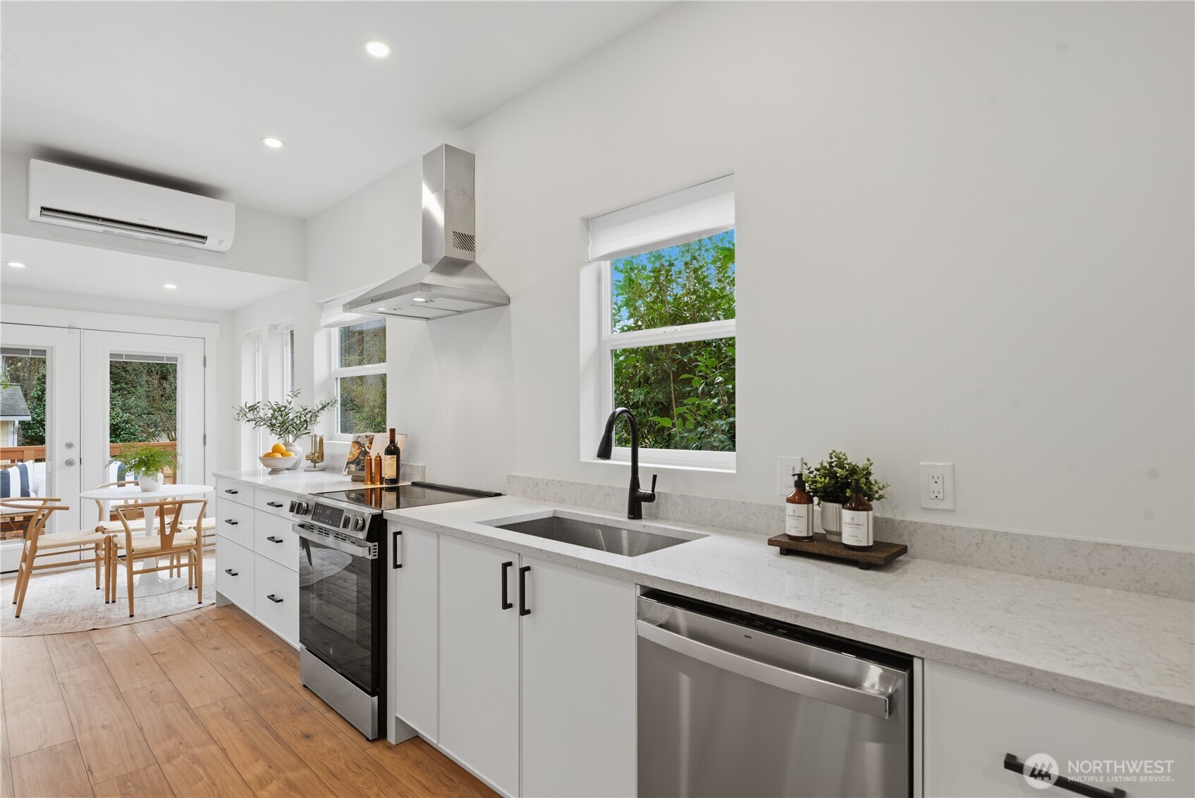 2623 Southwest Yancy Street Seattle, WA 98126 - Photo 7 of 30