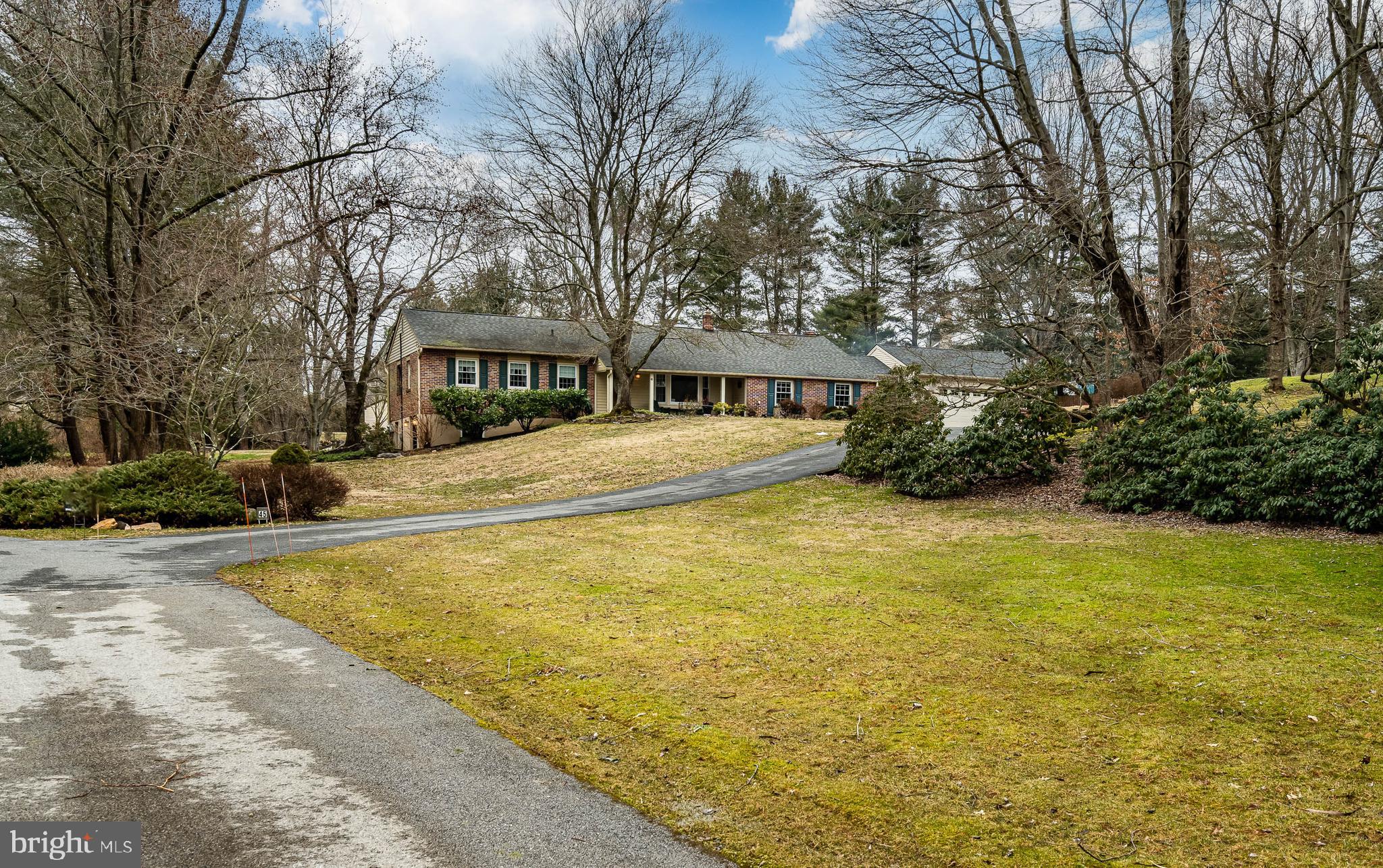 45 Woodridge Road Thornton, PA 19373 - Photo 4 of 66