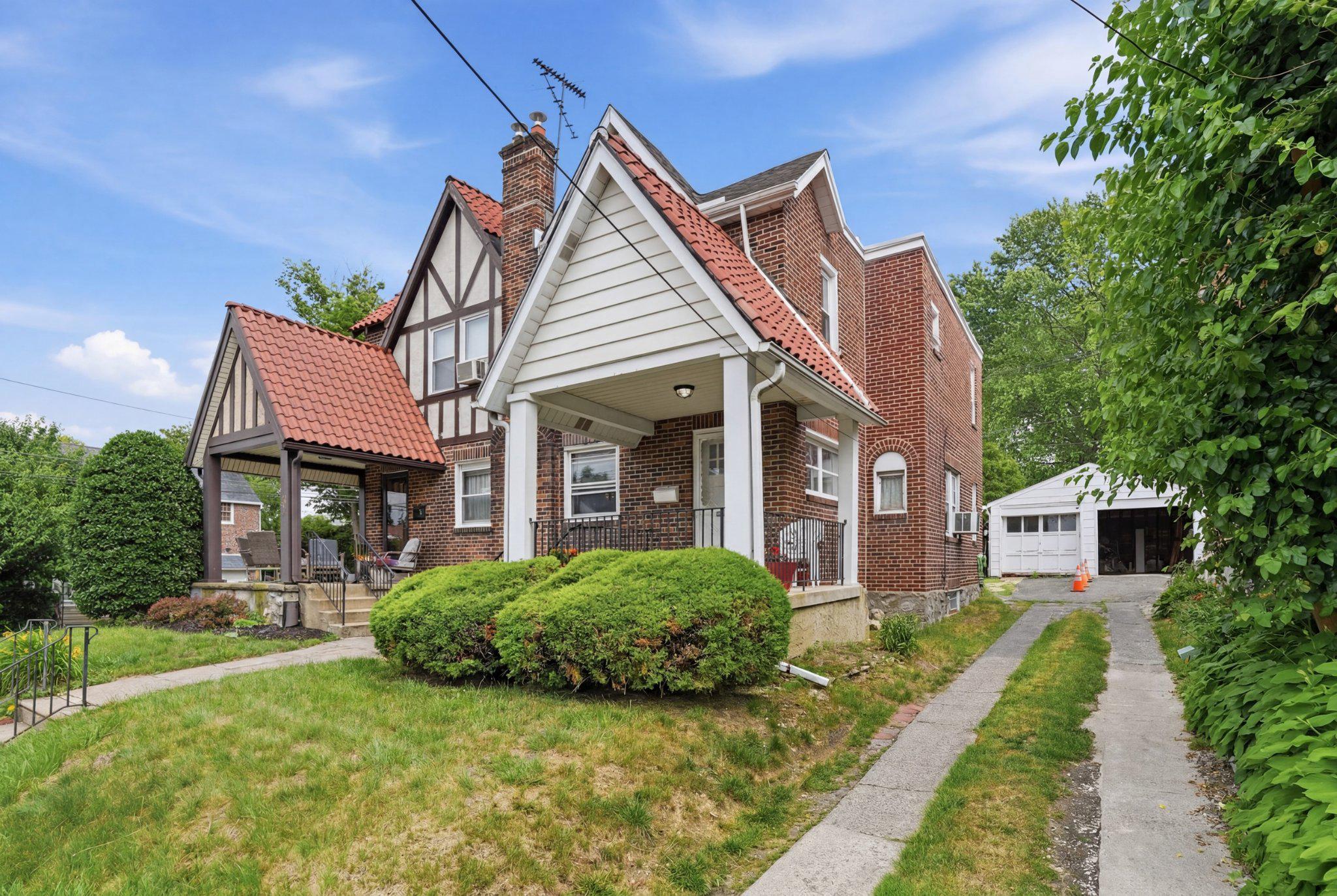 4686 State Road Drexel Hill, PA 19026 - Photo 2 of 21 Front of Home + Driveway