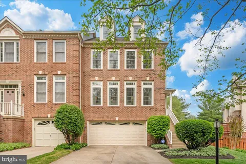 $800,000 | 15829 Glacier Court, North Potomac, MD 20878