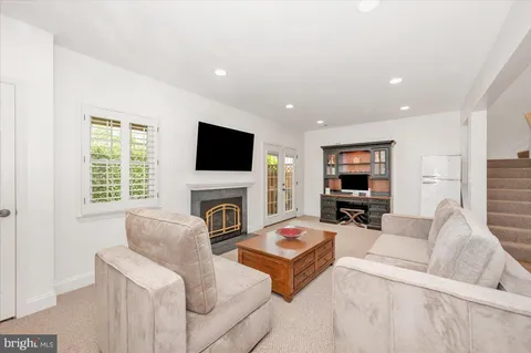 $779,000 | 15829 Glacier Court, North Potomac, MD 20878
