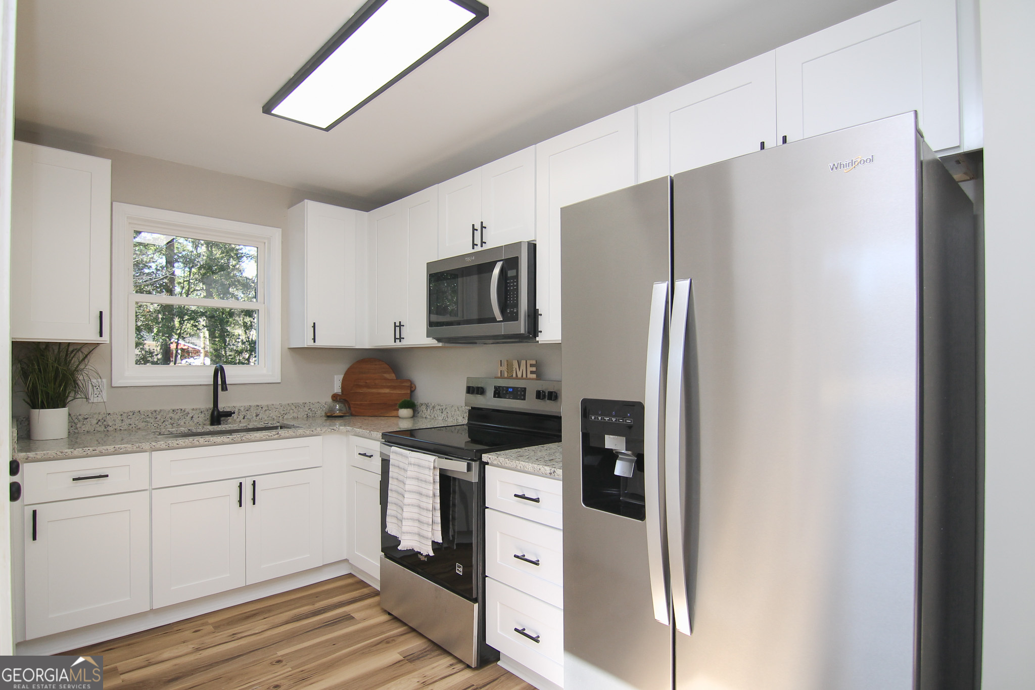 421 Vienna Circle Fort Valley, GA 31030 - Photo 8 of 17