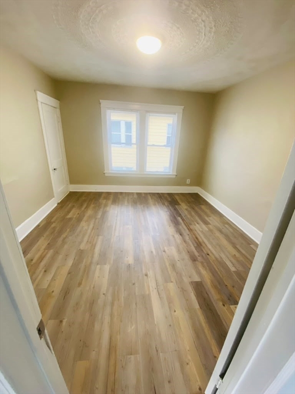 4 Holland Road, Unit 2 Worcester, MA 01603 - Photo 13 of 18