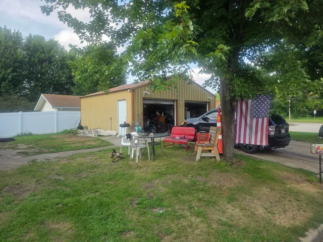 $140,000 | 204 Northeast 2nd Street, Black River Falls, WI 54615