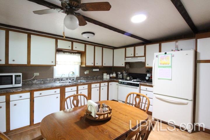 W4628 Oakwood Road, Unit 30 Daggett, MI 49821 - Photo 2 of 34 Gallery Image 2