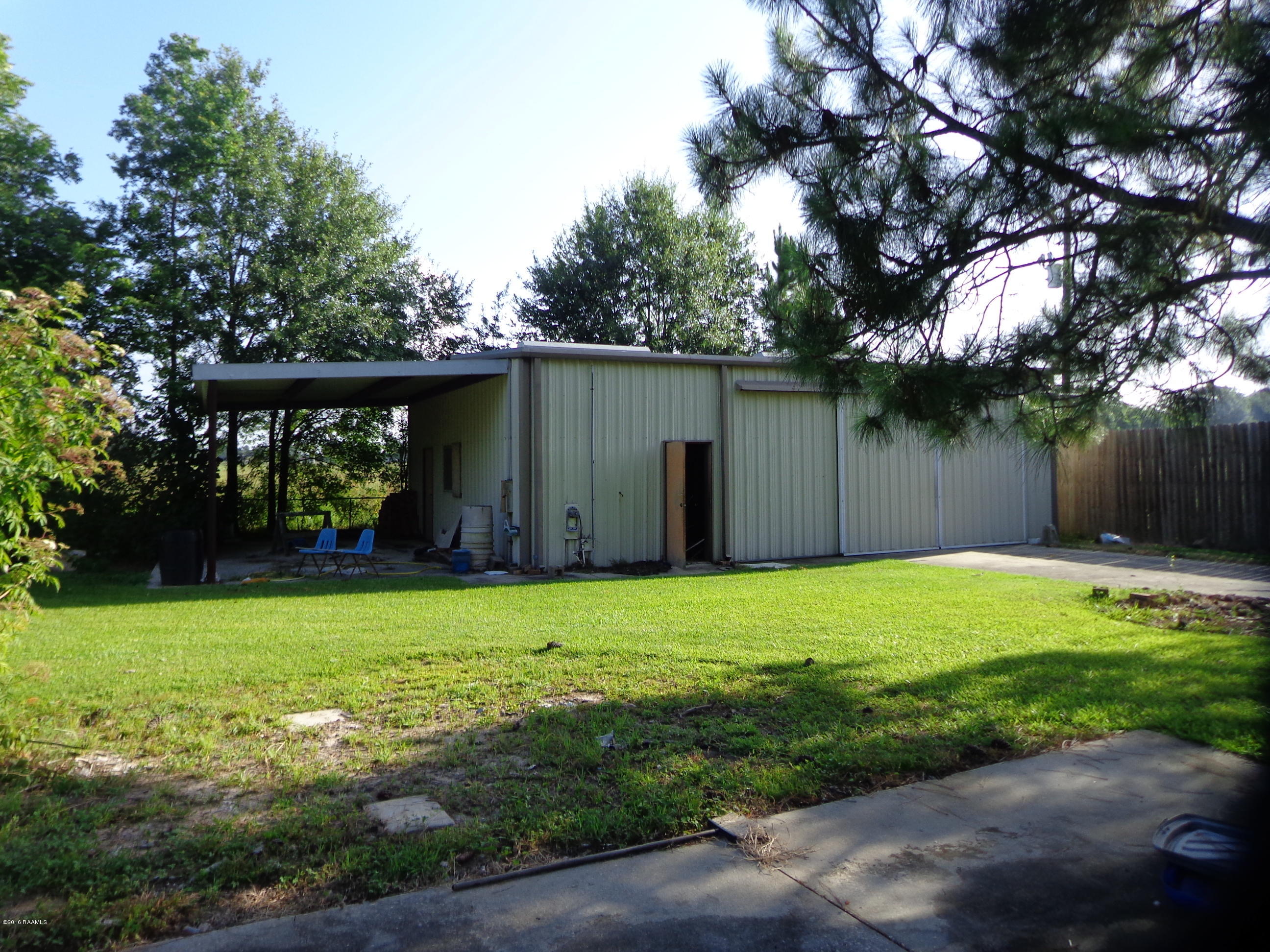 125 Lovely Road Duson, LA 70529 - Photo 8 of 31 108