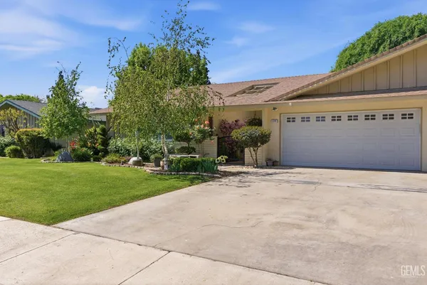 $349,900 | Undisclosed Address, Bakersfield, CA 93309
